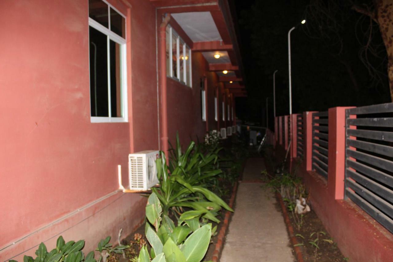 Law Ka Thit Sar Hotel New Bagan Eksteriør billede